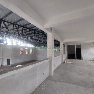 Pavilhão com 650m², 6 vagas, no bairro Jardim das Hortências em Caxias do Sul para Alugar