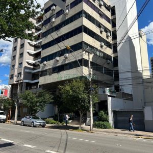 Sala com 250m², no bairro Centro em Caxias do Sul para Alugar