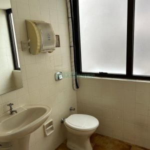 Sala com 250m², no bairro Centro em Caxias do Sul para Alugar