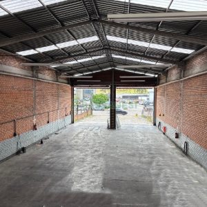 Pavilhão com 430m², no bairro Interlagos em Caxias do Sul para Alugar