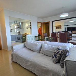 Apartamento com 110m², 3 dormitórios, 2 vagas, no bairro Lourdes em Caxias do Sul para Comprar