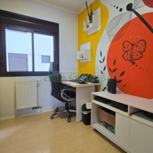 Apartamento com 110m², 3 dormitórios, 2 vagas, no bairro Lourdes em Caxias do Sul para Comprar