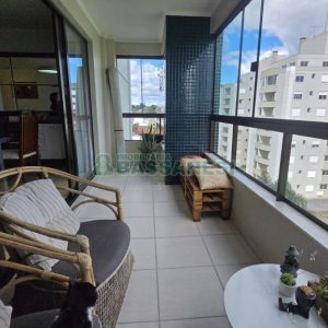 Apartamento com 110m², 3 dormitórios, 2 vagas, no bairro Lourdes em Caxias do Sul para Comprar
