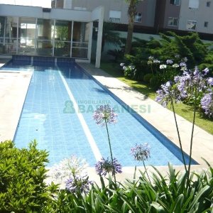 Apartamento com 110m², 3 dormitórios, 2 vagas, no bairro Lourdes em Caxias do Sul para Comprar