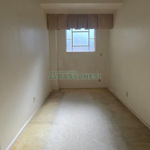 Apartamento com 150m², 4 dormitórios, 1 vaga, no bairro Centro em Caxias do Sul para Comprar