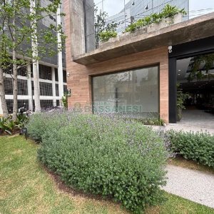 Loja com 35m², no bairro Exposição em Caxias do Sul para Alugar