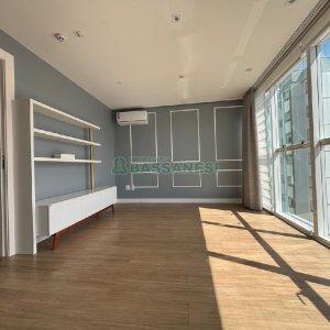 Sala com 32m², 1 vaga, no bairro Lourdes em Caxias do Sul para Alugar