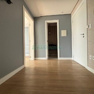 Sala com 32m², 1 vaga, no bairro Lourdes em Caxias do Sul para Alugar