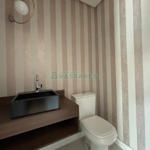 Sala com 32m², 1 vaga, no bairro Lourdes em Caxias do Sul para Alugar