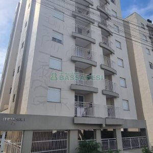Apartamento com 48m², 2 dormitórios, 1 vaga, no bairro Nossa Senhora da Saúde em Caxias do Sul para Comprar