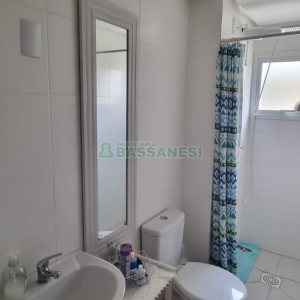 Apartamento com 48m², 2 dormitórios, 1 vaga, no bairro Nossa Senhora da Saúde em Caxias do Sul para Comprar