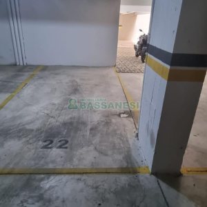 Apartamento com 48m², 2 dormitórios, 1 vaga, no bairro Nossa Senhora da Saúde em Caxias do Sul para Comprar
