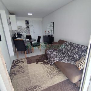 Apartamento com 48m², 2 dormitórios, 1 vaga, no bairro Vinhedos em Caxias do Sul para Alugar ou Comprar