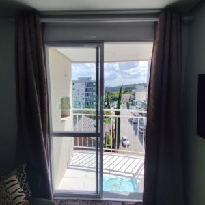 Apartamento com 48m², 2 dormitórios, 1 vaga, no bairro Vinhedos em Caxias do Sul para Alugar ou Comprar