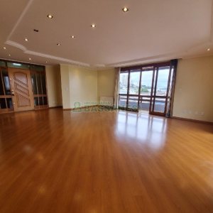 Apartamento com 307m², 4 dormitórios, 3 vagas, no bairro Cristo Redentor em Caxias do Sul para Alugar