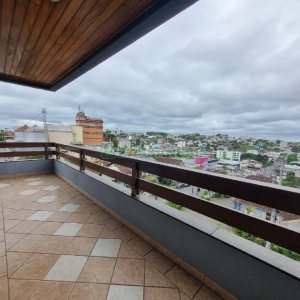 Apartamento com 307m², 4 dormitórios, 3 vagas, no bairro Cristo Redentor em Caxias do Sul para Alugar