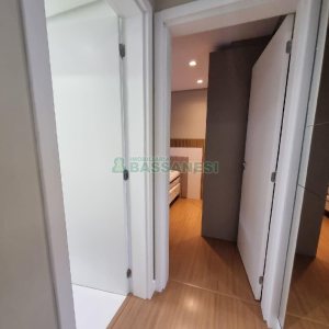 Apto Mobiliado com 35m², 1 dormitório, 1 vaga, no bairro Lourdes em Caxias do Sul para Alugar