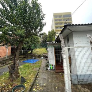 Terreno, no bairro Planalto em Caxias do Sul para Comprar