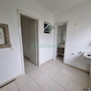 Apartamento com 127m², 3 dormitórios, 2 vagas, no bairro Centro em Caxias do Sul para Alugar