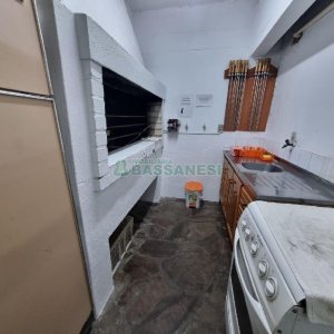 Apartamento com 127m², 3 dormitórios, 2 vagas, no bairro Centro em Caxias do Sul para Alugar
