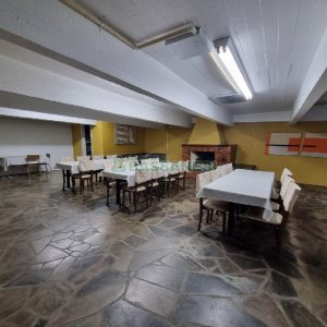 Apartamento com 127m², 3 dormitórios, 2 vagas, no bairro Centro em Caxias do Sul para Alugar