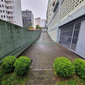 Apartamento com 127m², 3 dormitórios, 2 vagas, no bairro Centro em Caxias do Sul para Alugar