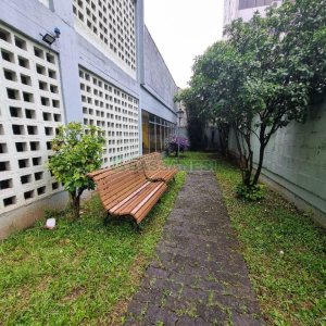 Apartamento com 127m², 3 dormitórios, 2 vagas, no bairro Centro em Caxias do Sul para Alugar