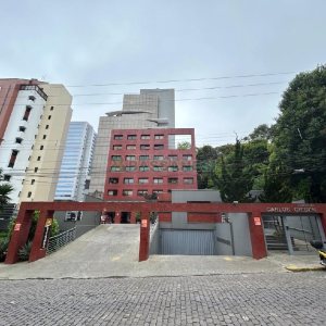 Sala Mobiliada com 160m², 5 vagas, no bairro Exposição em Caxias do Sul para Alugar