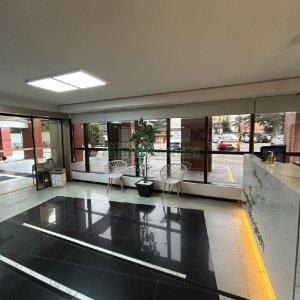 Sala Mobiliada com 160m², 5 vagas, no bairro Exposição em Caxias do Sul para Alugar