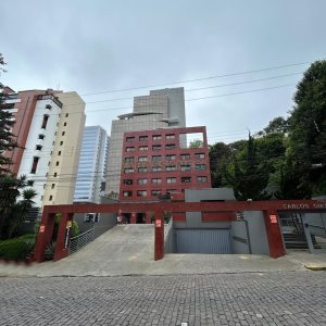Sala Mobiliada com 160m², 5 vagas, no bairro Exposição em Caxias do Sul para Alugar