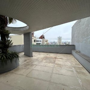 Sala Mobiliada com 160m², 5 vagas, no bairro Exposição em Caxias do Sul para Alugar