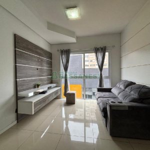 Apto Mobiliado com 52m², 1 dormitório, 1 vaga, no bairro Centro em Caxias do Sul para Alugar