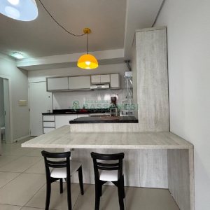 Apto Mobiliado com 52m², 1 dormitório, 1 vaga, no bairro Centro em Caxias do Sul para Alugar