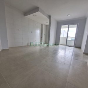 Apartamento com 59m², 2 dormitórios, 1 vaga, no bairro Vila Verde em Caxias do Sul para Alugar