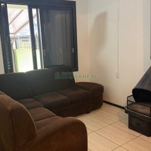 Sobrado com 75m², 2 dormitórios, 1 vaga, no bairro Desvio Rizzo em Caxias do Sul para Comprar