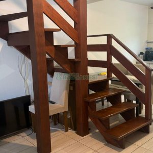 Sobrado com 75m², 2 dormitórios, 1 vaga, no bairro Desvio Rizzo em Caxias do Sul para Comprar