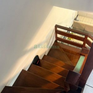 Sobrado com 75m², 2 dormitórios, 1 vaga, no bairro Desvio Rizzo em Caxias do Sul para Comprar