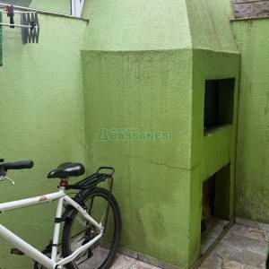 Sobrado com 75m², 2 dormitórios, 1 vaga, no bairro Desvio Rizzo em Caxias do Sul para Comprar