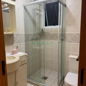 Apartamento com 75m², 2 dormitórios, 1 vaga, no bairro Universitário em Caxias do Sul para Alugar