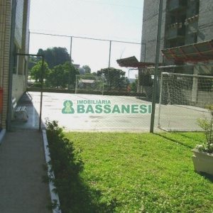 Apartamento com 75m², 2 dormitórios, 1 vaga, no bairro Universitário em Caxias do Sul para Alugar