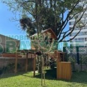 Apto Mobiliado com 110m², 3 dormitórios, 2 vagas, no bairro Petrópolis em Caxias do Sul para Alugar