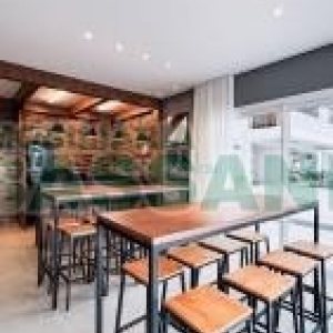 Apto Mobiliado com 110m², 3 dormitórios, 2 vagas, no bairro Petrópolis em Caxias do Sul para Alugar