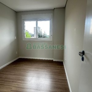 Apto Mobiliado com 110m², 3 dormitórios, 2 vagas, no bairro Petrópolis em Caxias do Sul para Alugar