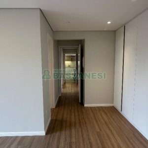 Apto Mobiliado com 110m², 3 dormitórios, 2 vagas, no bairro Petrópolis em Caxias do Sul para Alugar