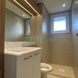 Apto Mobiliado com 110m², 3 dormitórios, 2 vagas, no bairro Petrópolis em Caxias do Sul para Alugar