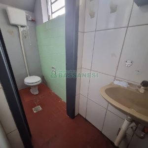 Loja com 178m², 4 vagas, no bairro Cristo Redentor em Caxias do Sul para Alugar