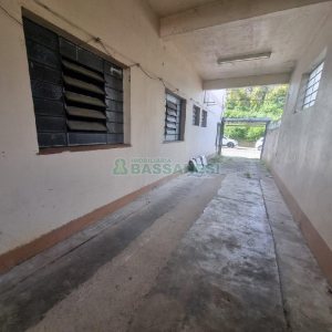 Loja com 178m², 4 vagas, no bairro Cristo Redentor em Caxias do Sul para Alugar