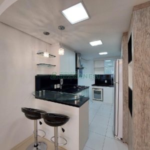 Apto Mobiliado com 113m², 2 dormitórios, 2 vagas, no bairro Rio Branco em Caxias do Sul para Alugar