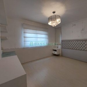 Apto Mobiliado com 113m², 2 dormitórios, 2 vagas, no bairro Rio Branco em Caxias do Sul para Alugar