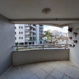 Apto Mobiliado com 113m², 2 dormitórios, 2 vagas, no bairro Rio Branco em Caxias do Sul para Alugar